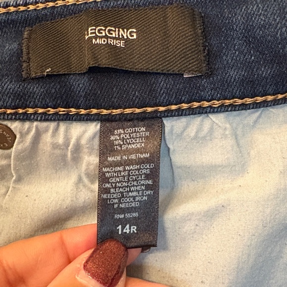 Express Women's Deep Indigo Skinny Jeans - Picture 2 of 6